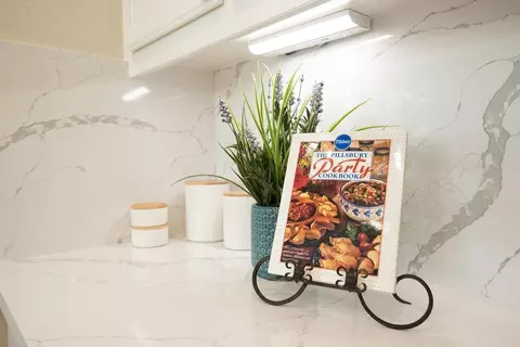 Kitchen - 1582 Churcher Dr, Manteca, CA 95337 photo 3 of 4