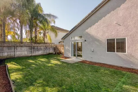 Exterior - 1582 Churcher Dr, Manteca, CA 95337 photo 4 of 8