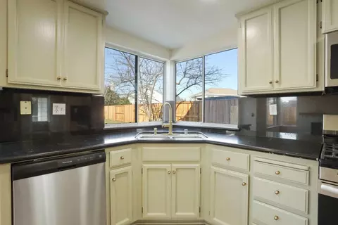 1125 Yorkshire Loop, Tracy, CA 95376 photo 8