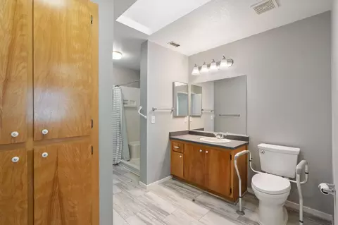 1707 Olympic Dr #10, Davis, CA 95616 photo 20