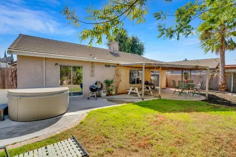 927 Pinecrest Ct, Lathrop, CA 95330 photo 26