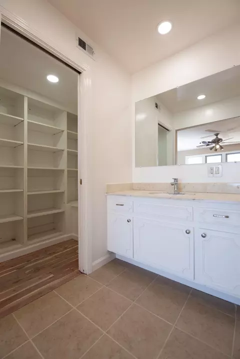 805 Tully Rd #30, Modesto, CA 95350 photo 14