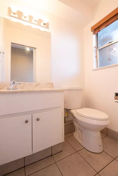 805 Tully Rd #30, Modesto, CA 95350 photo 10