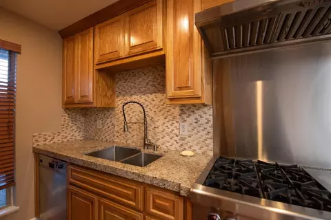805 Tully Rd #30, Modesto, CA 95350 photo 4