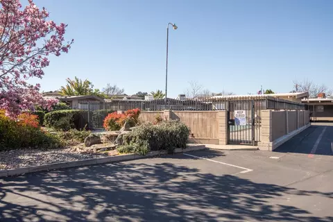 805 Tully Rd #30, Modesto, CA 95350 photo 22