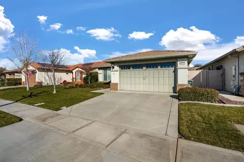 1549 Maple Valley St, Manteca, CA 95336 photo 2