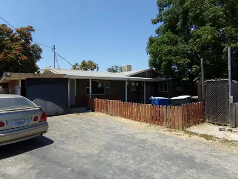 211 Hemlock Ave, Manteca, CA 95337 photo 1