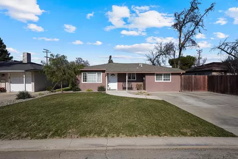 1025 Hawthorne Ave, Modesto, CA 95350 photo 2