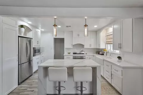 1025 Hawthorne Ave, Modesto, CA 95350 photo 9