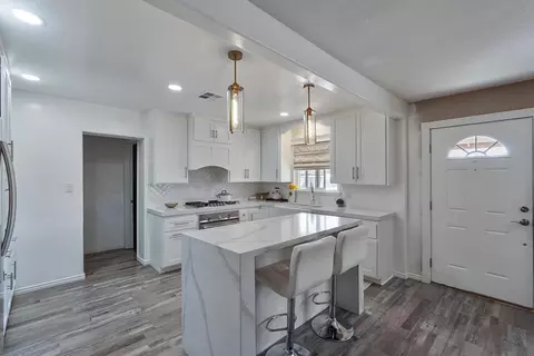 1025 Hawthorne Ave, Modesto, CA 95350 photo 10