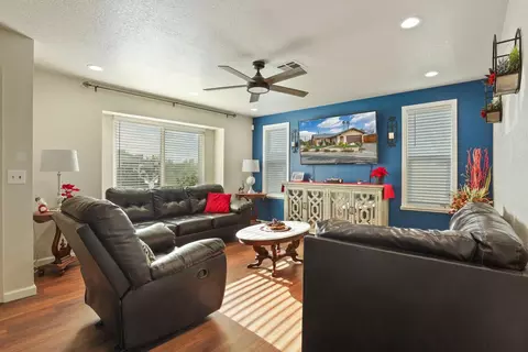 2960 Colony Dr, Tracy, CA 95376 photo 4