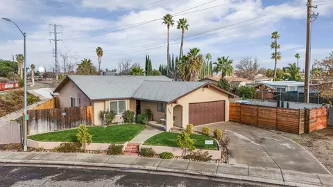 2960 Colony Dr, Tracy, CA 95376 photo 1