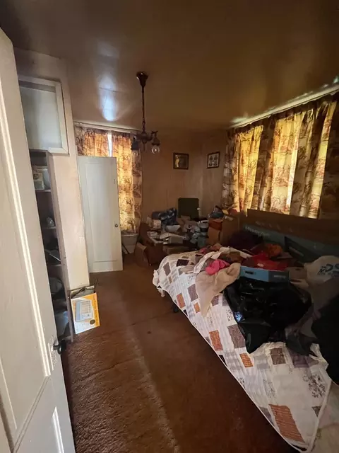 Bedroom - 329 S Butte St, Willows, CA 95988 photo 2 of 2