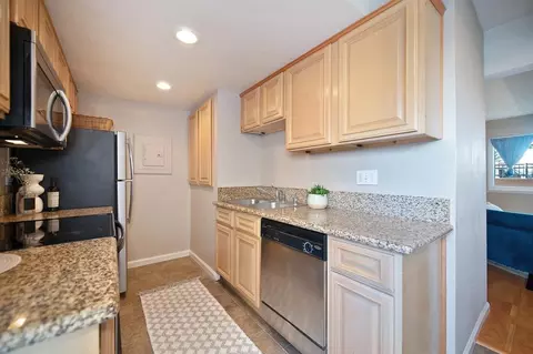 Kitchen - 7032 Fair Oaks Blvd #3, Carmichael, CA 95608 photo 2 of 5