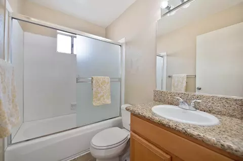 Bath - 7032 Fair Oaks Blvd #3, Carmichael, CA 95608 photo 3 of 3