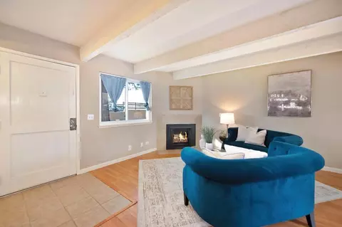 Living - 7032 Fair Oaks Blvd #3, Carmichael, CA 95608 photo 2 of 3
