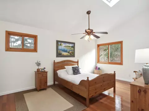 Bedroom - 3709 Campolindo Dr, Moraga, CA 94556 photo 4 of 8