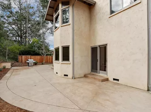 Exterior - 3709 Campolindo Dr, Moraga, CA 94556 photo 6 of 13
