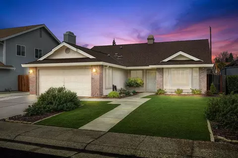 1449 Everett Way, Roseville, CA 95747