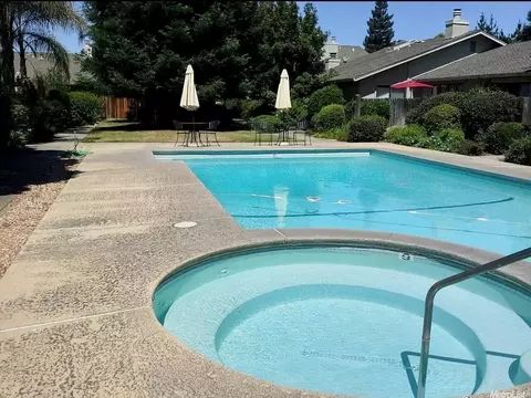 1941 N Berkeley Ave, Turlock, CA 95382 photo 31