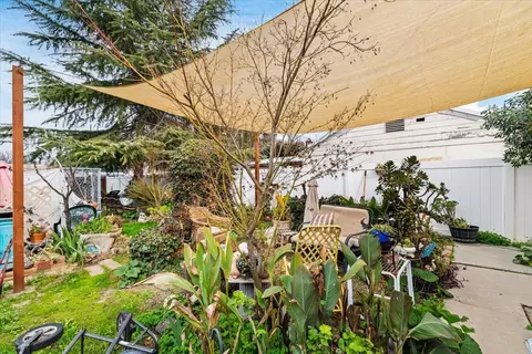 131 Palm Ave, Modesto, CA 95350 photo 33
