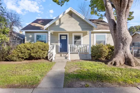 3415 35th St, Sacramento, CA 95817