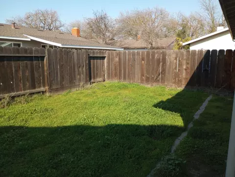 1343 Rose Ave, Modesto, CA 95355 photo 27