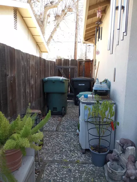 1343 Rose Ave, Modesto, CA 95355 photo 48