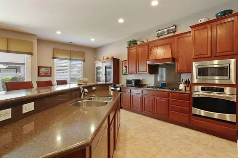 2462 Millpond Way, Manteca, CA 95336 photo 14