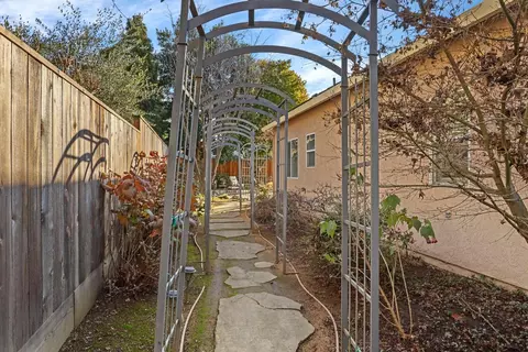 5274 Staples Way, Linden, CA 95236 photo 26