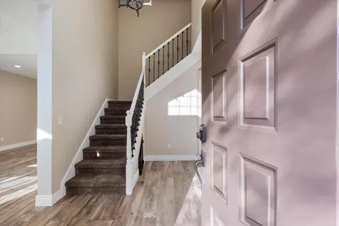 513 Cecelio Way, Tracy, CA 95376 photo 2