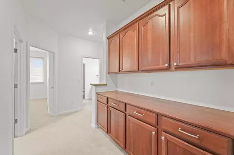 Entry Way - 3016 Edgeview Dr, Modesto, CA 95355 photo 9 of 10