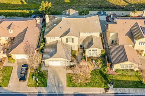 View/Area - 3016 Edgeview Dr, Modesto, CA 95355 photo 7 of 11