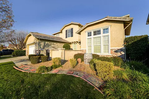 Exterior - 3016 Edgeview Dr, Modesto, CA 95355 photo 4 of 4