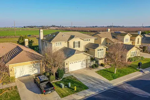 View/Area - 3016 Edgeview Dr, Modesto, CA 95355 photo 4 of 11