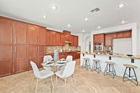 Kitchen - 3016 Edgeview Dr, Modesto, CA 95355 photo 1 of 7