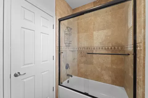 Bath - 3016 Edgeview Dr, Modesto, CA 95355 photo 7 of 7