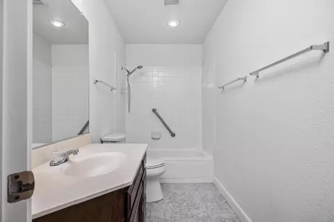 559 Nicastro Dr, Patterson, CA 95363 photo 30
