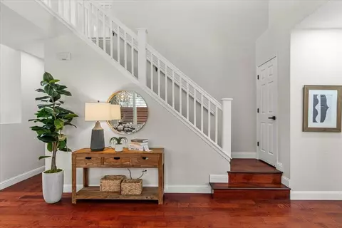 Entry Way - 4719 Pheasant Ct, Dublin, CA 94568 photo 3 of 7