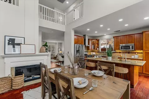 Dining - 4719 Pheasant Ct, Dublin, CA 94568 photo 8 of 10