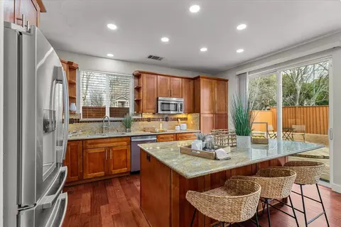 Kitchen - 4719 Pheasant Ct, Dublin, CA 94568 photo 1 of 5