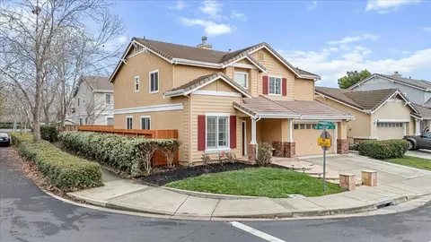 Exterior - 4719 Pheasant Ct, Dublin, CA 94568 photo 3 of 12