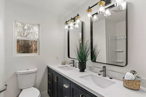 Bath - 4719 Pheasant Ct, Dublin, CA 94568 photo 2 of 9
