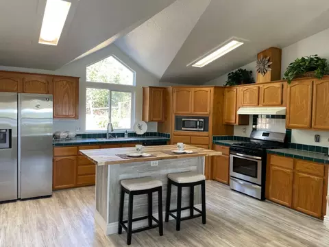 Kitchen - 5476 Mount Aukum Rd, Placerville, CA 95667 photo 1 of 1