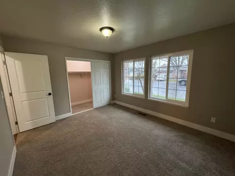 3328 Millwood Dr, Modesto, CA 95355 photo 25