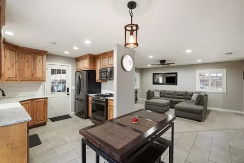 1202 Amy Dr, Newman, CA 95360 photo 5