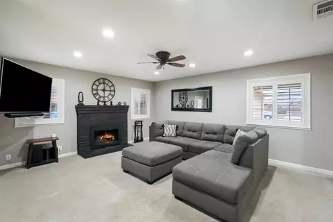 1202 Amy Dr, Newman, CA 95360 photo 8