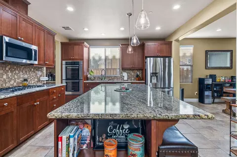 1183 Duomo Way, Manteca, CA 95337 photo 14