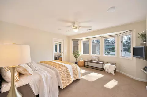 Bedroom - 27224 Meadowbrook Dr, Davis, CA 95618 photo 1 of 5