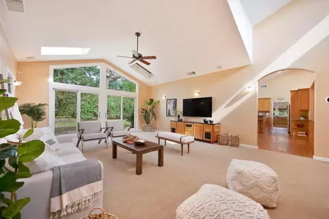 Living - 27224 Meadowbrook Dr, Davis, CA 95618 photo 6 of 6
